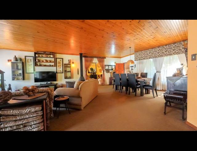 4 BEDROOM HOUSE FOR SALE IN MERRIVALE